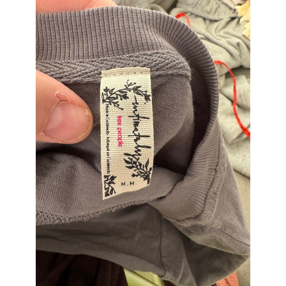 Free People Intimately Women's Oversized Charcoal Long Sleeve Tee | Sz M NWOT - Picture 3 of 5